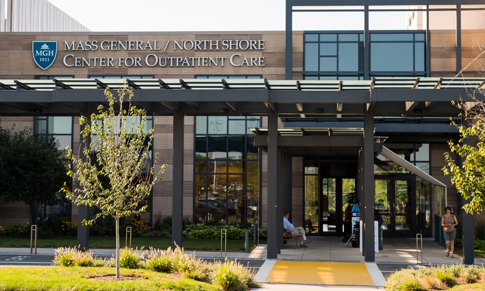 Entrance to Mass General Brigham's Danvers outpatient center.